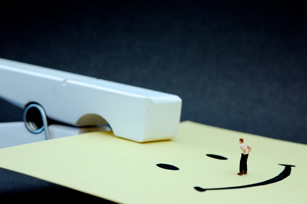 洗濯バサミとコビトの画像