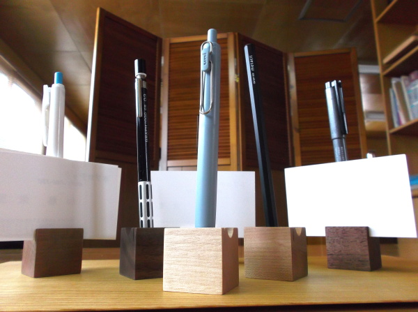 ONE-PEN-STAND（1本用木製ペンスタンド）の画像