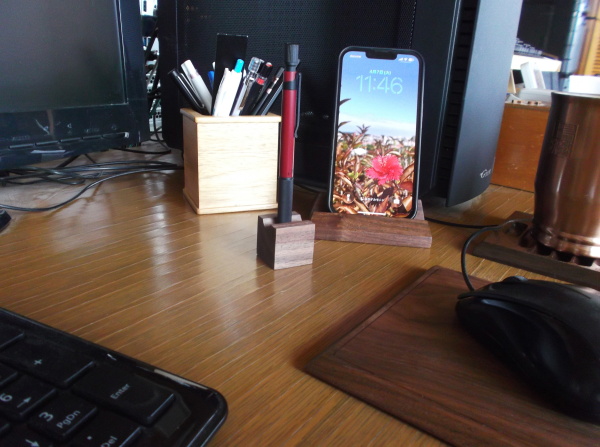 ONE-PEN-STAND（1本用木製ペンスタンド）の画像